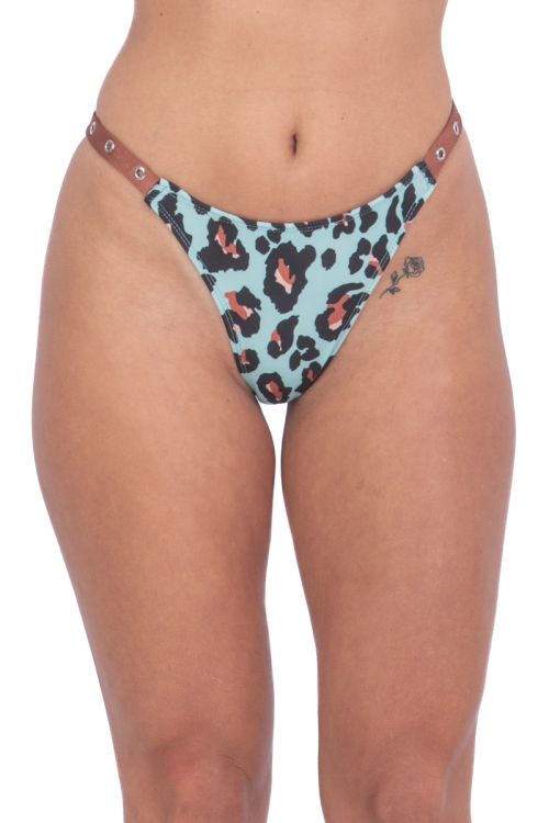 Colaless Mito Feline
